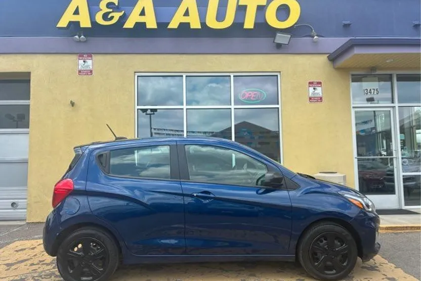 2022 Chevrolet Spark LS photo 1