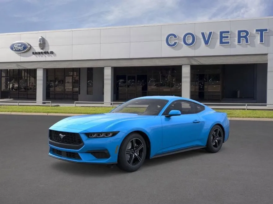 2025 Ford Mustang EcoBoost photo 1