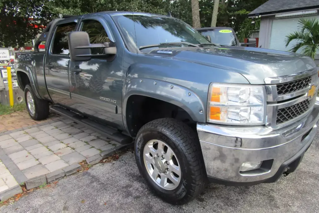 2012 Chevrolet Silverado 2500HD LT photo 1