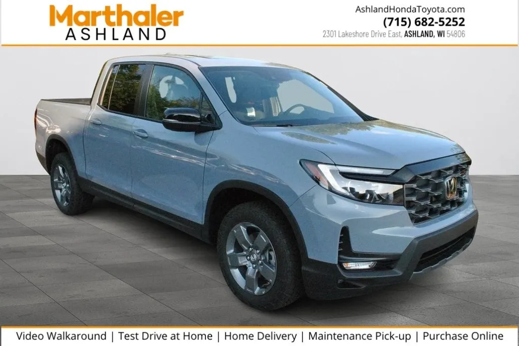 2025 Honda Ridgeline TrailSport photo 1