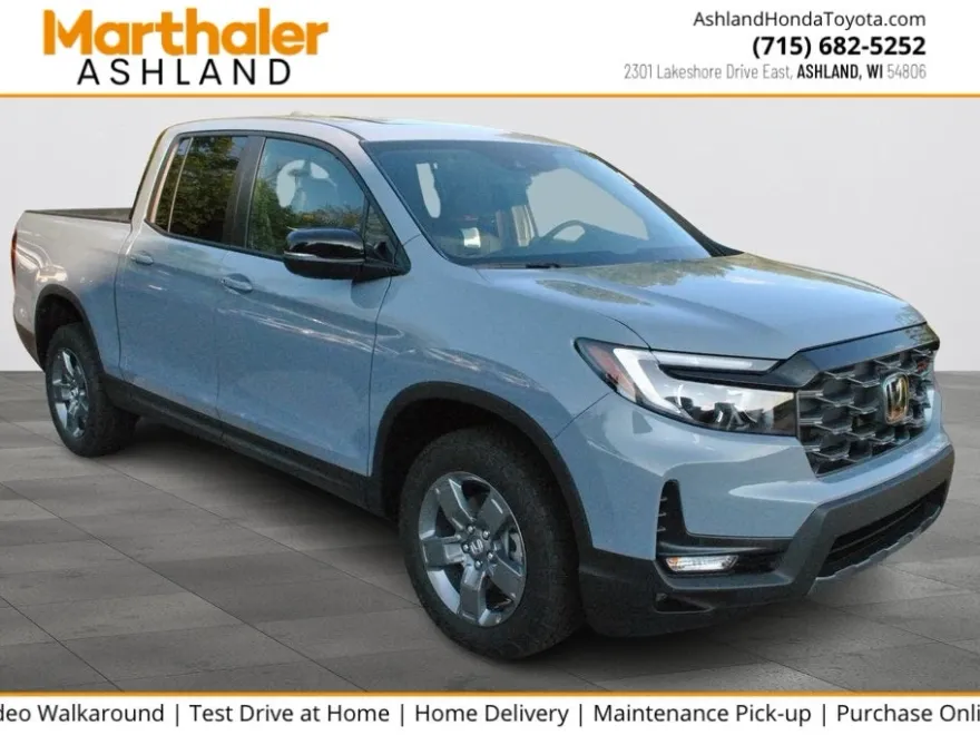 2025 Honda Ridgeline TrailSport photo 1