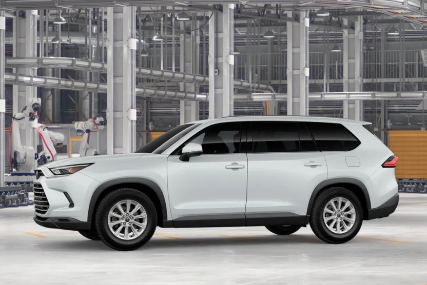 2026 Toyota Grand Highlander XLE photo 1