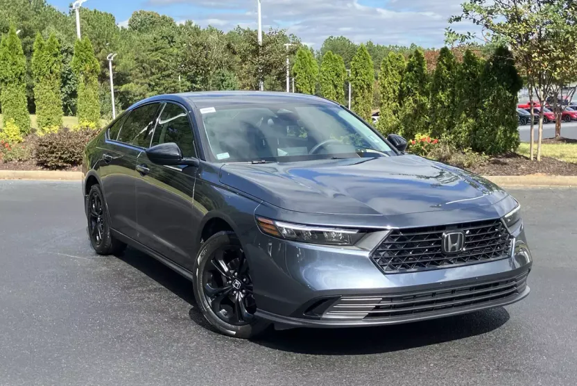 2025 Honda Accord SE photo 1