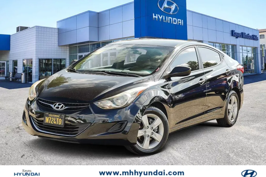 2011 Hyundai Elantra GLS photo 1