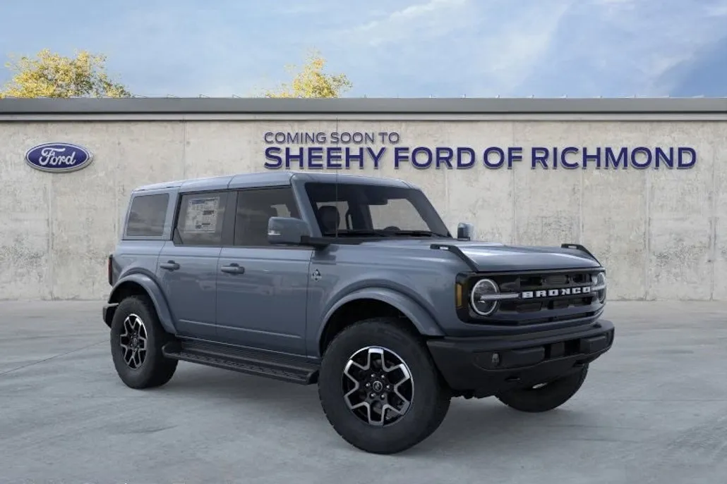 2025 Ford Bronco Outer Banks photo 1