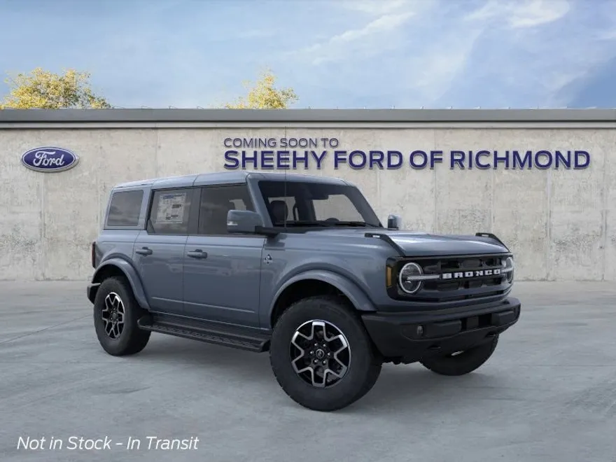 2025 Ford Bronco Outer Banks photo 1