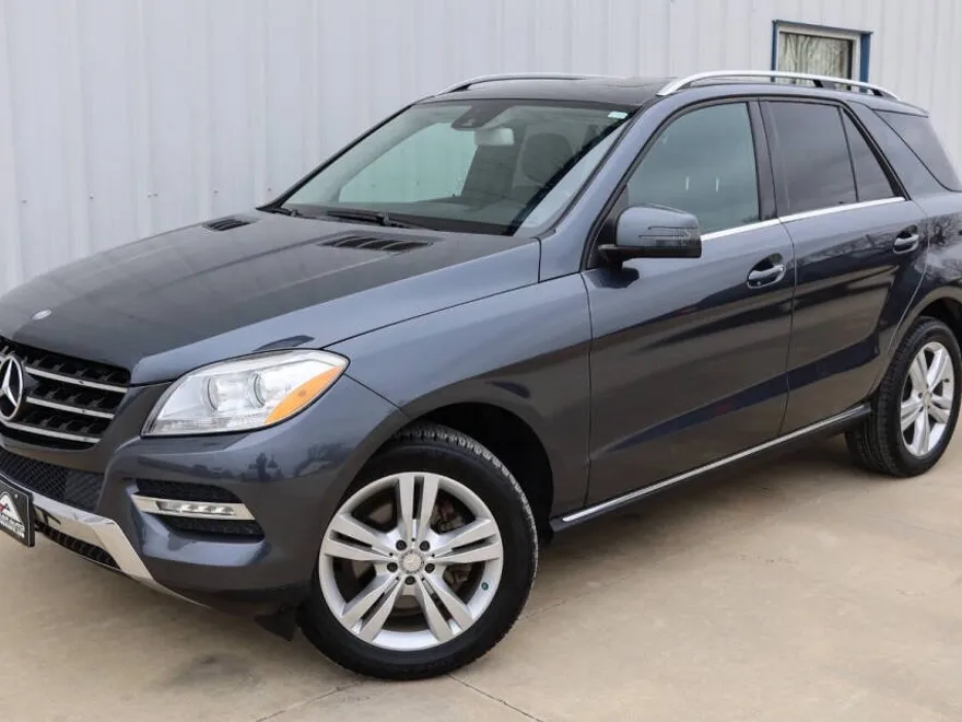2015 Mercedes Benz ML 350 4MATIC photo 1