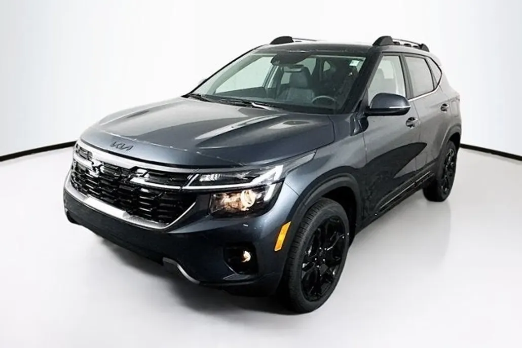 2025 Kia Seltos X-Line photo 1