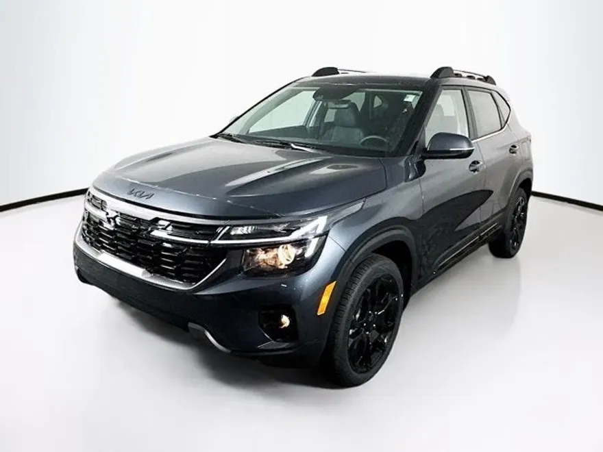 2025 Kia Seltos X-Line photo 1