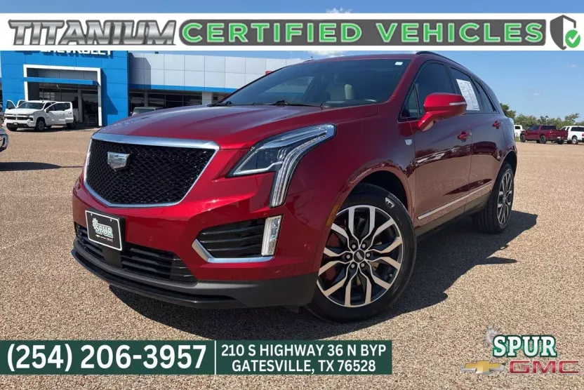 2023 Cadillac XT5 Sport photo 1