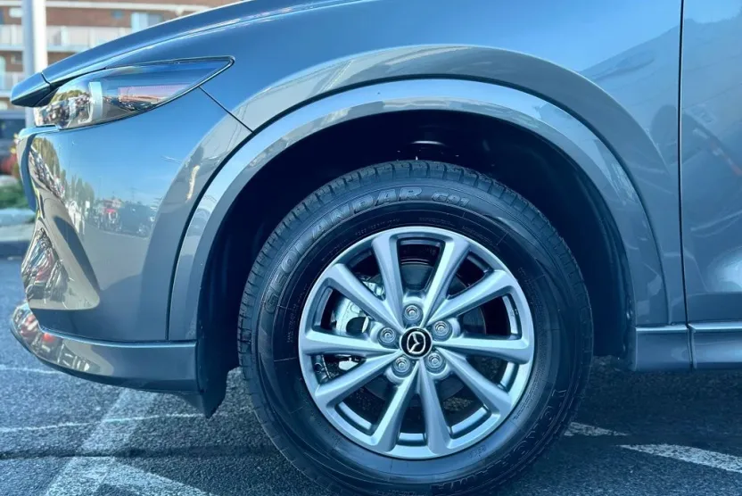 2025 Mazda CX-5 2.5 S Preferred photo 1