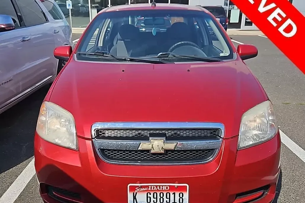 2011 Chevrolet Aveo photo 1
