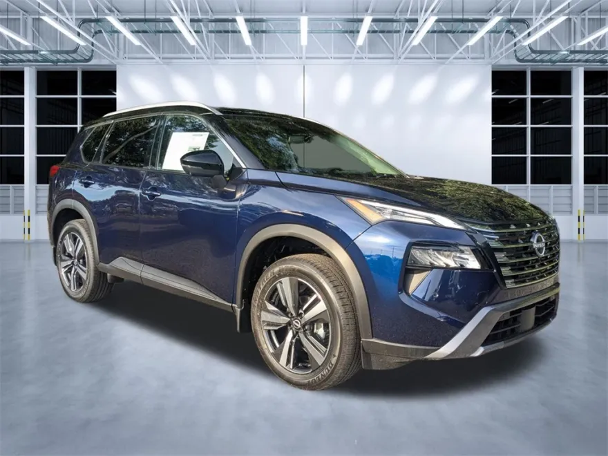 2025 Nissan Rogue SL photo 1
