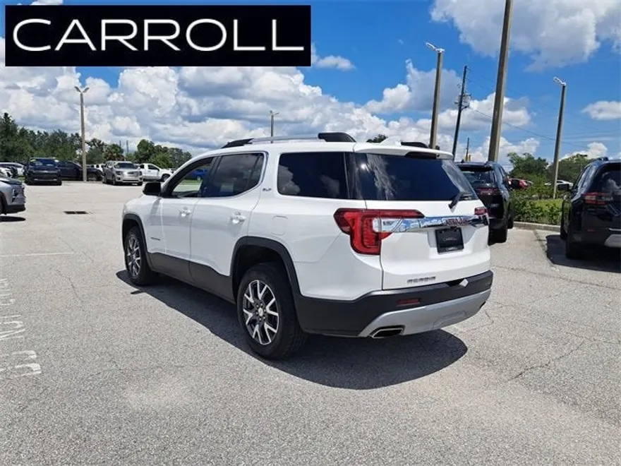 2023 Gmc Acadia SLT photo 1