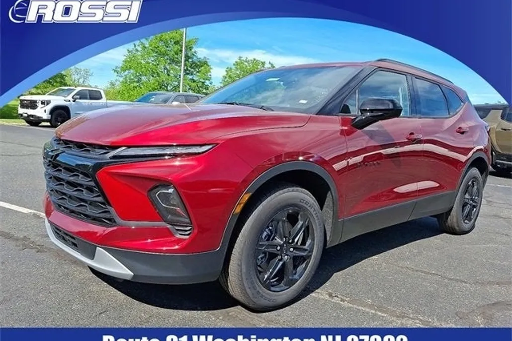 2025 Chevrolet Blazer 2LT photo 1