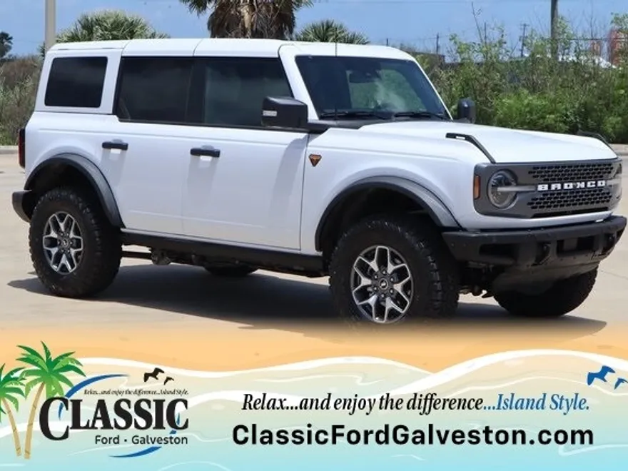 2025 Ford Bronco Badlands photo 1