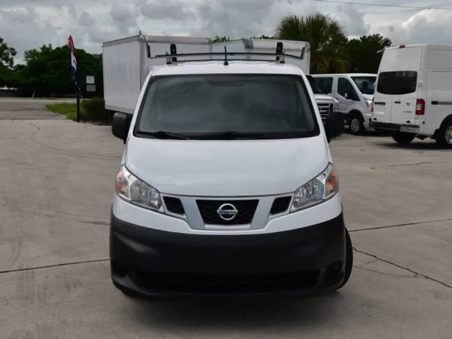 2019 Nissan NV200 S photo 1