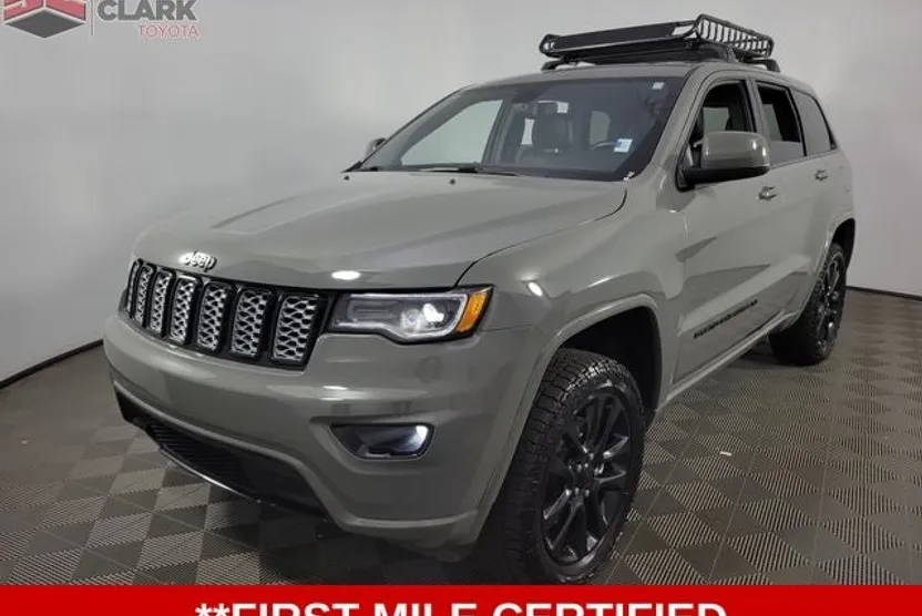 2022 Jeep Cherokee Laredo X Sport photo 1
