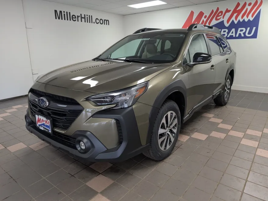 2025 Subaru Outback Premium photo 1