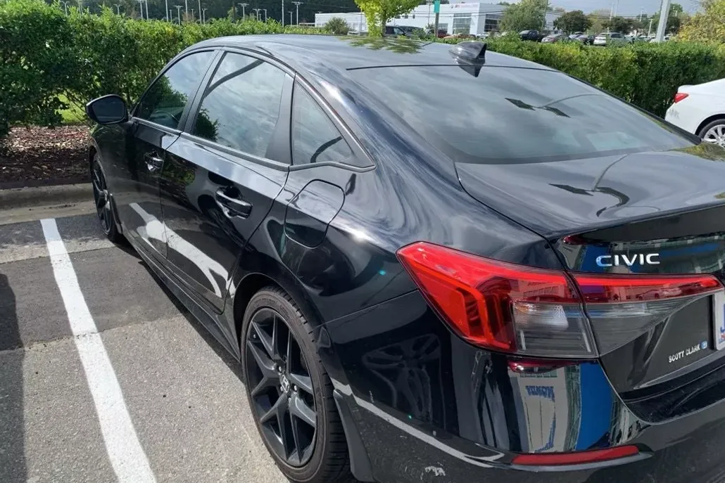 2023 Honda Civic Sport photo 1