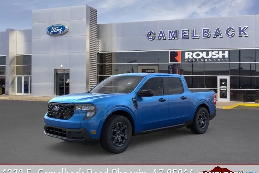 2025 Ford Maverick XLT photo 1