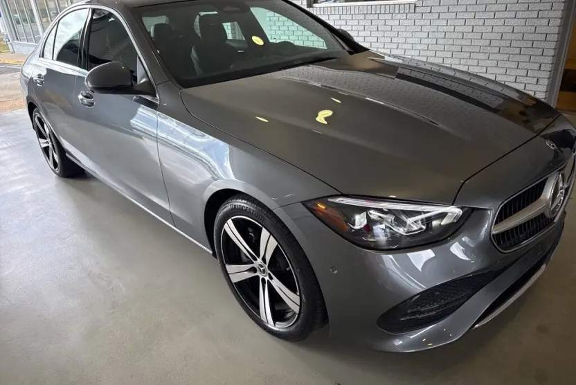 2024 Mercedes Benz C 300 photo 1
