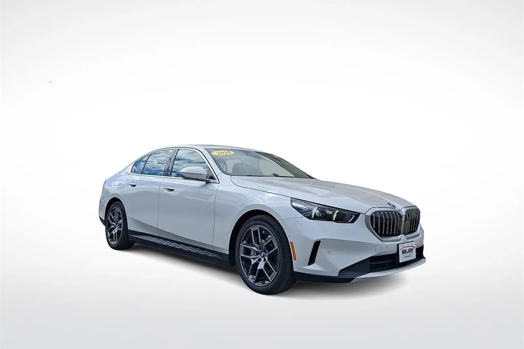 2025 Bmw i5 xDrive40 photo 1