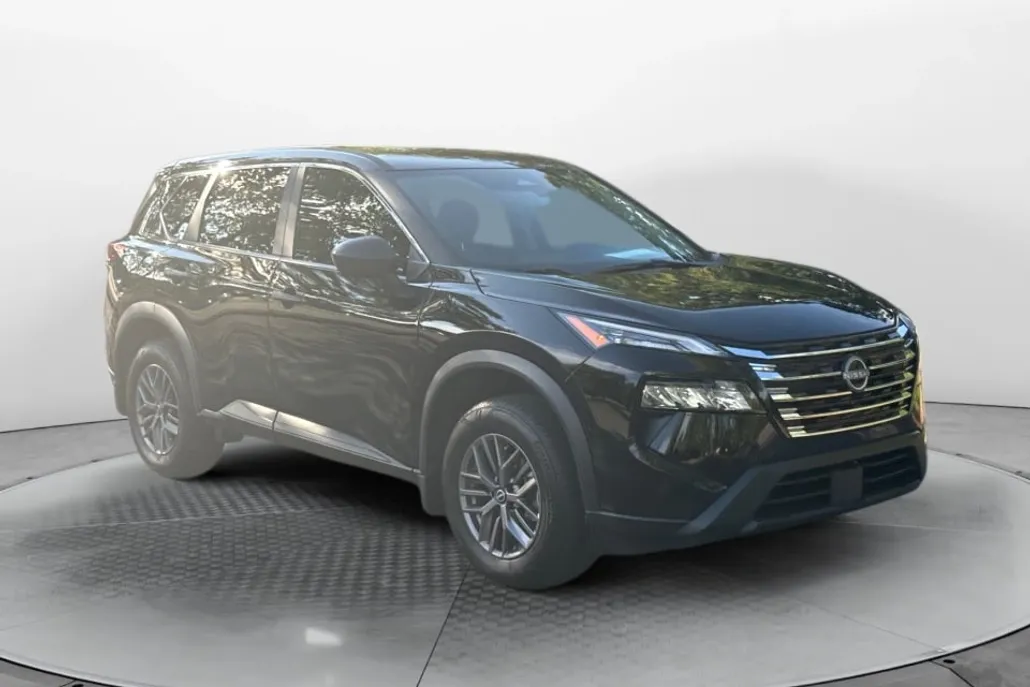 2025 Nissan Rogue S photo 1