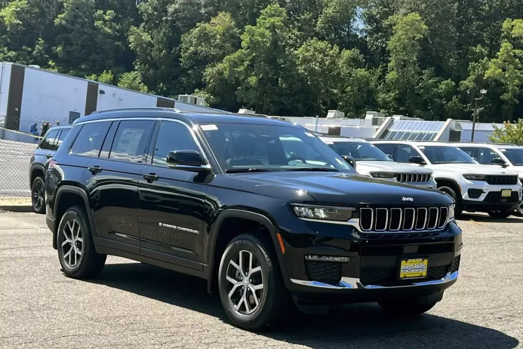 2025 Jeep Grand Cherokee Limited photo 1