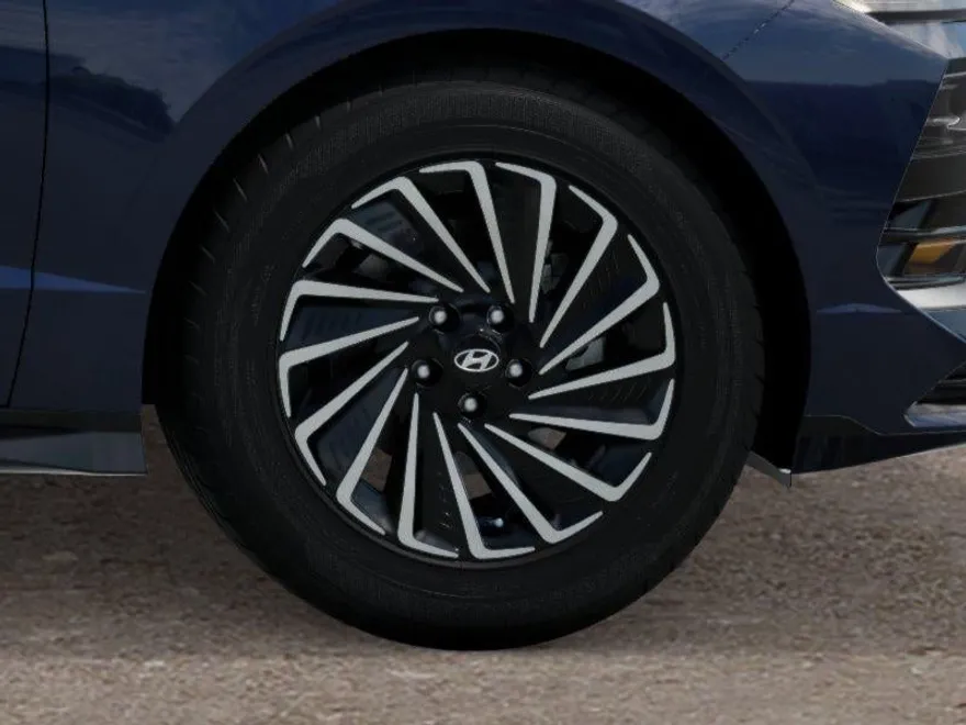 2025 Hyundai Sonata Hybrid SEL photo 1