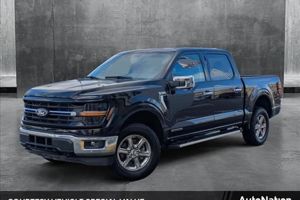 2025 Ford F-150 XLT photo 1