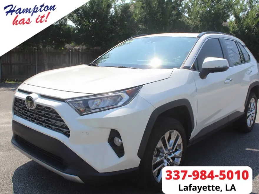 2020 Toyota RAV4 Limited photo 1