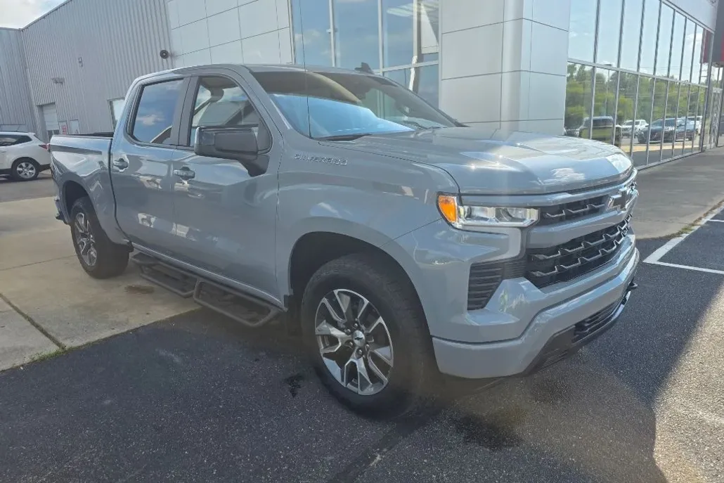 2025 Chevrolet Silverado 1500 RST photo 1