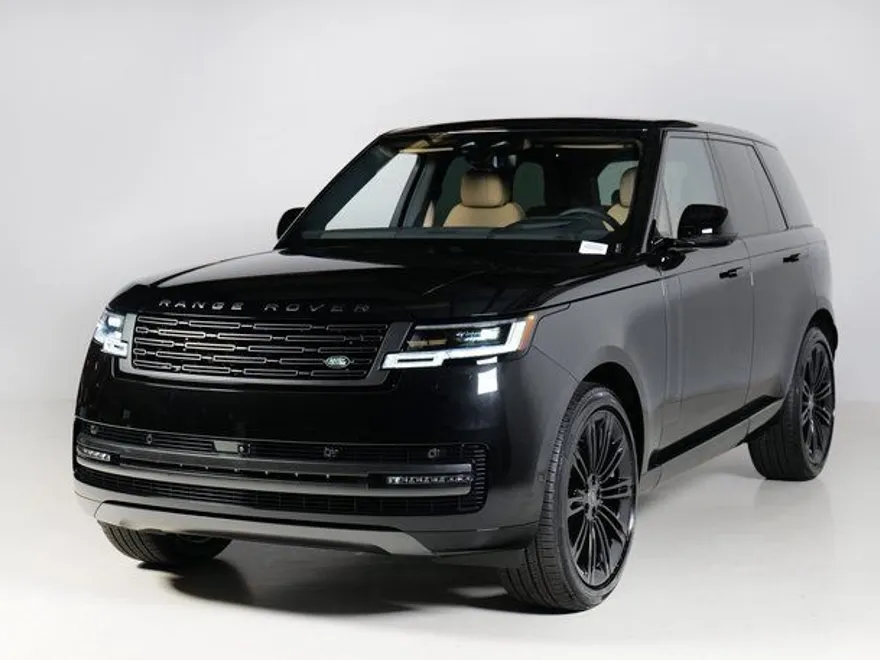 2025 Land Rover Range Rover SE photo 1