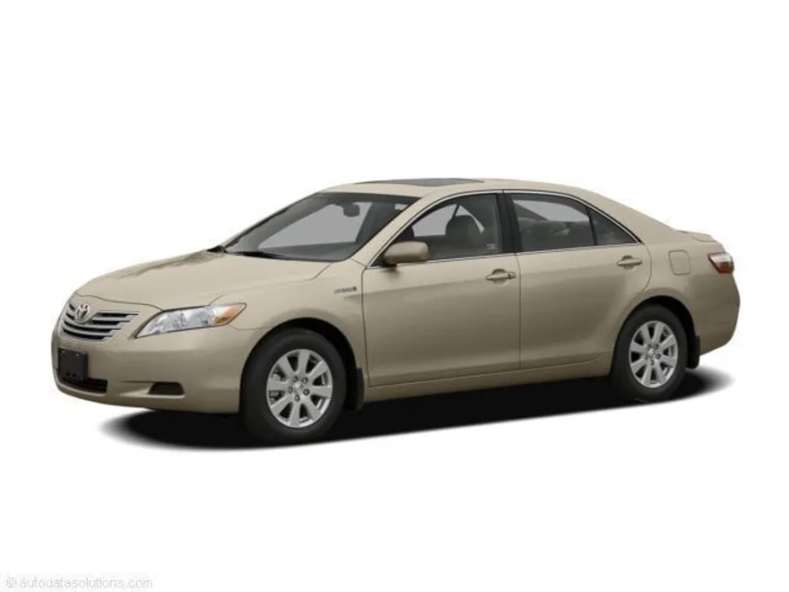 2009 Toyota Camry LE photo 1