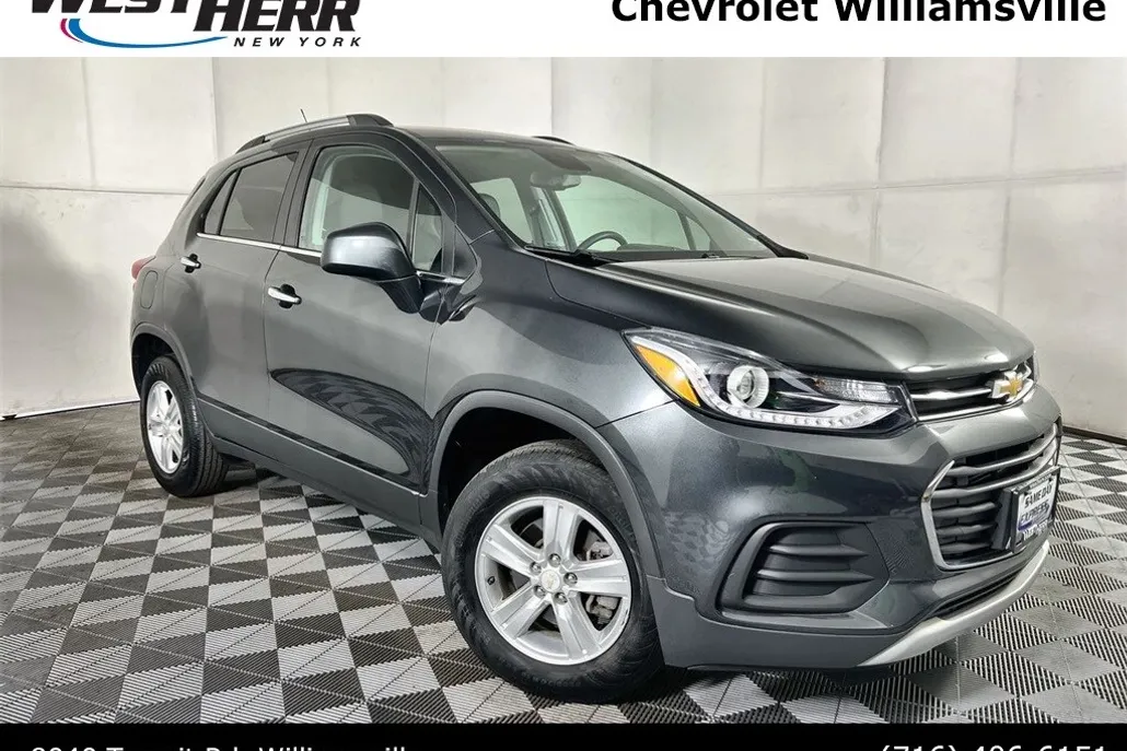 2019 Chevrolet Trax LT photo 1