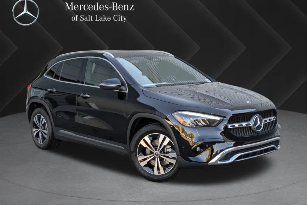 2025 Mercedes Benz GLA 250 4MATIC photo 1