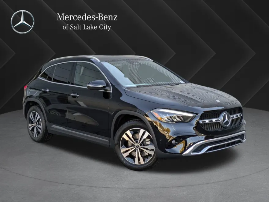 2025 Mercedes Benz GLA 250 4MATIC photo 1