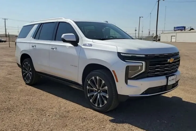 2025 Chevrolet Tahoe High Country photo 1