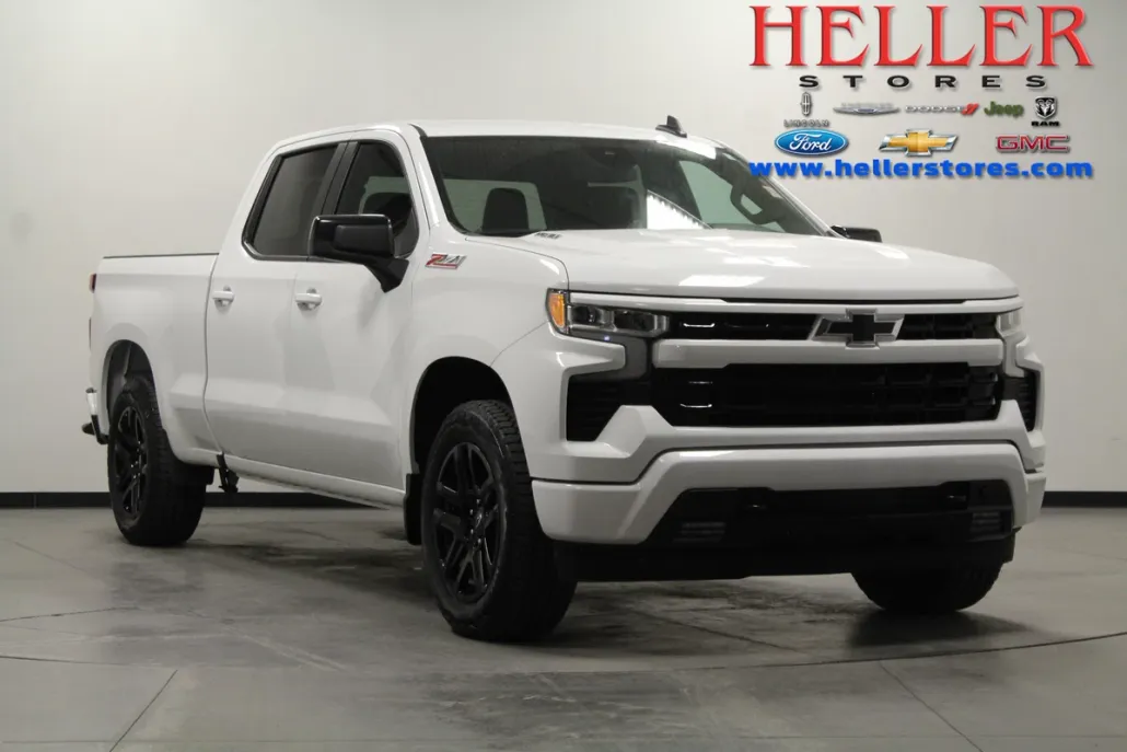 2024 Chevrolet Silverado 1500 RST photo 1