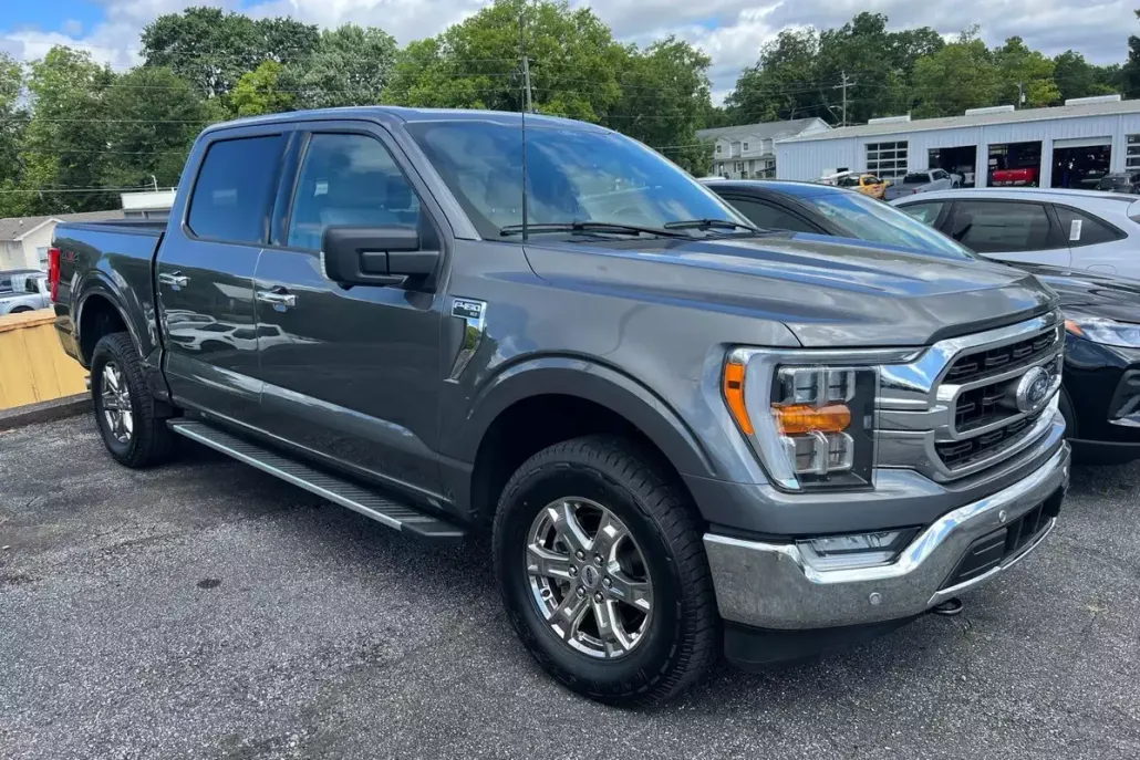 2022 Ford F-150 XLT photo 1
