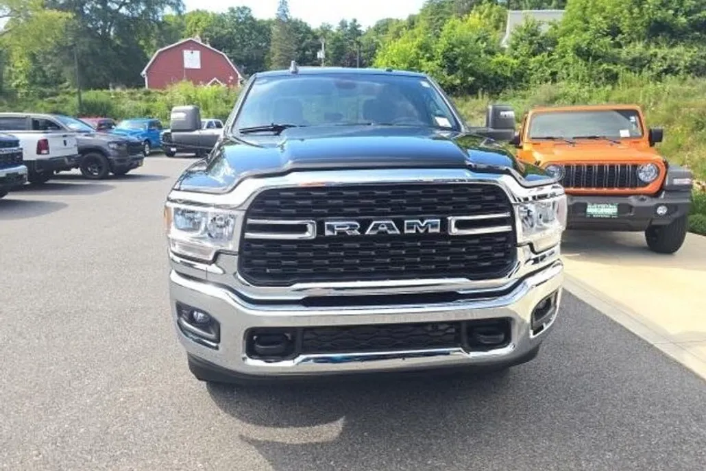 2024 Ram 2500 Big Horn photo 1