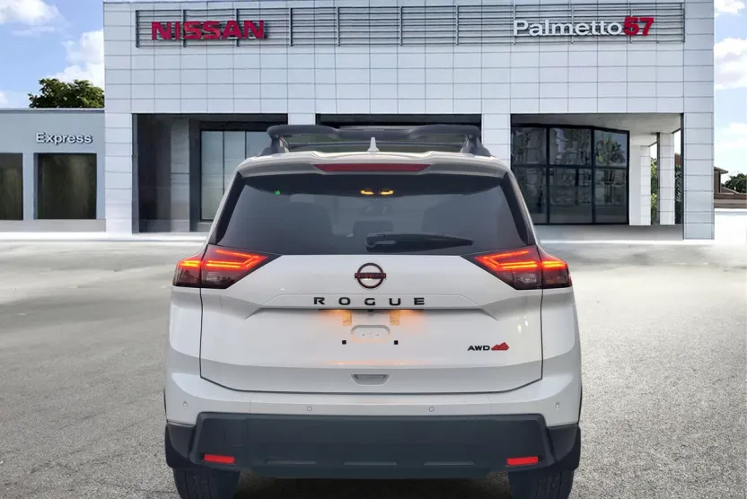 2025 Nissan Rogue SV photo 1