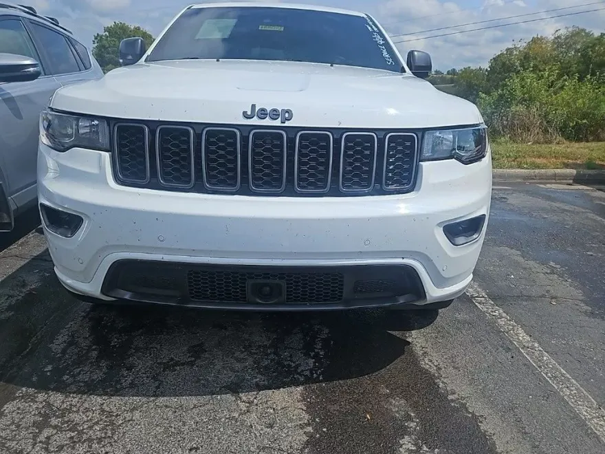 2021 Jeep Grand Cherokee Limited photo 1