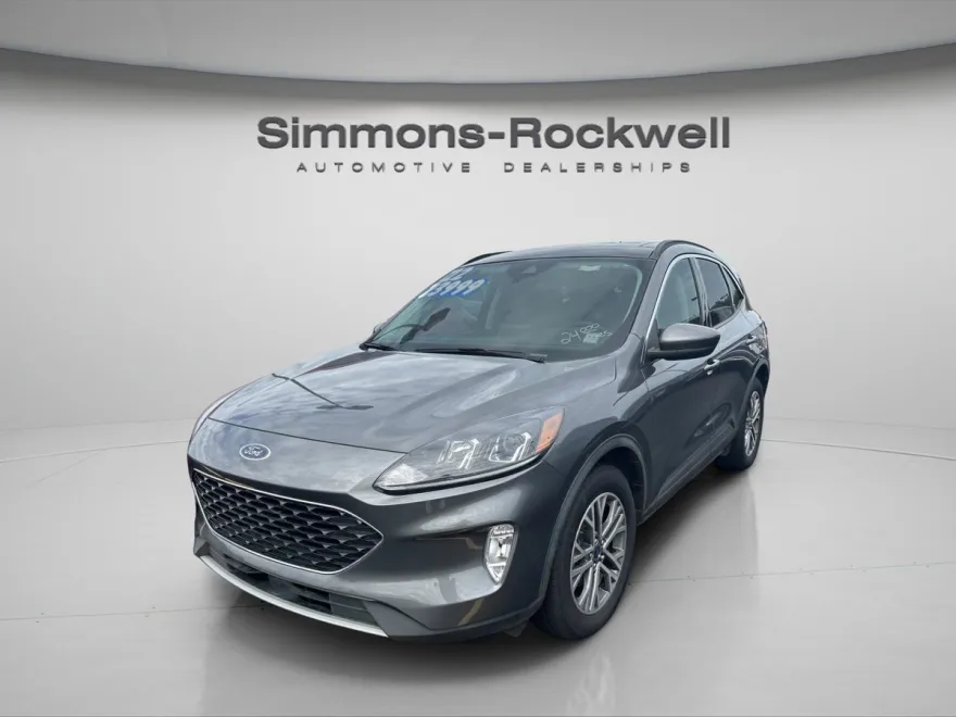 2022 Ford Escape SEL photo 1