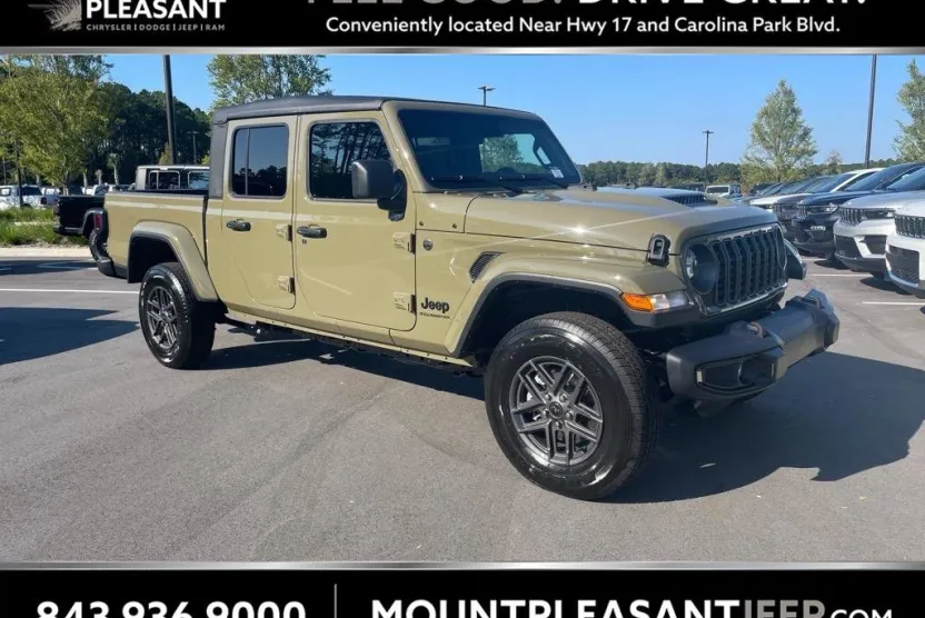 2025 Jeep Gladiator Sport S photo 1