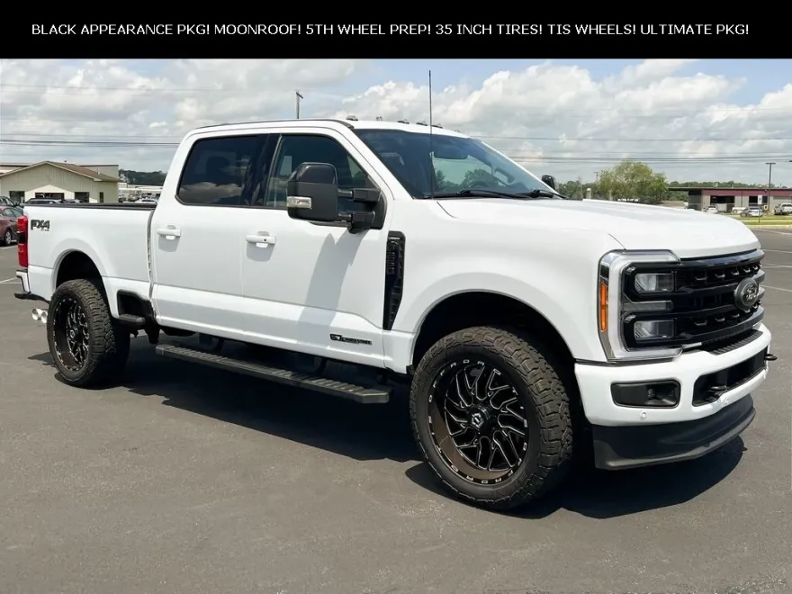 2023 Ford F-250 photo 1