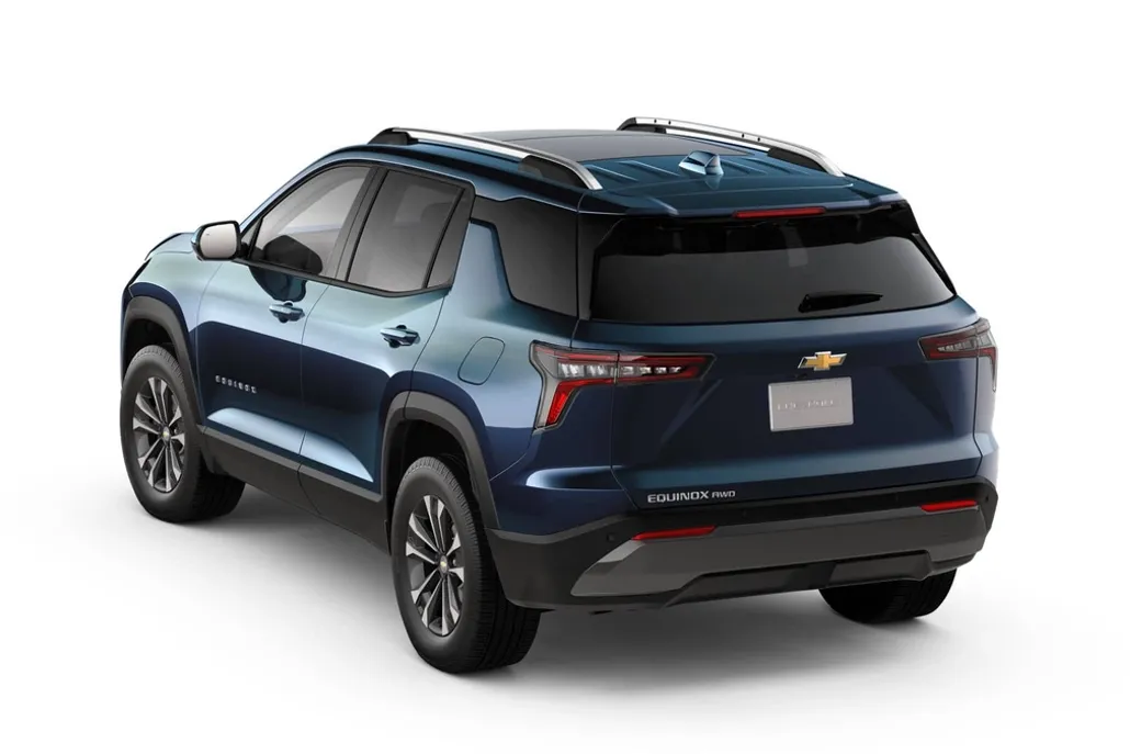 2026 Chevrolet Equinox LT photo 1