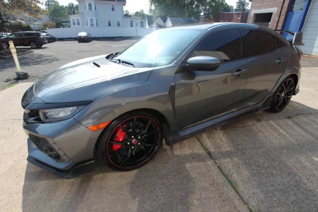 2017 Honda Civic Type R Touring photo 1