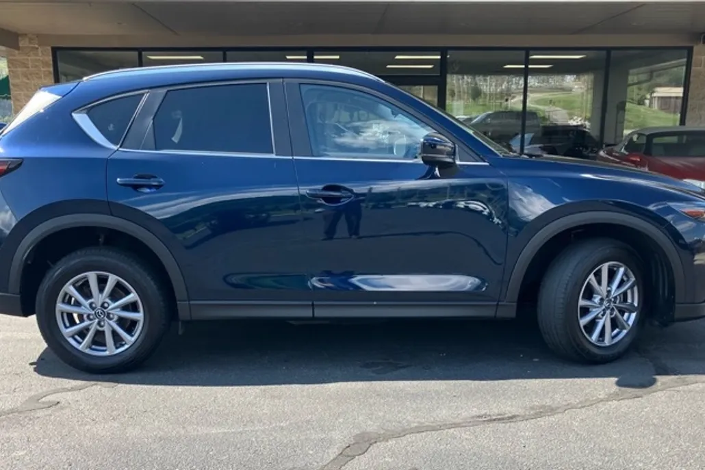 2023 Mazda CX-5 2.5 Select photo 1